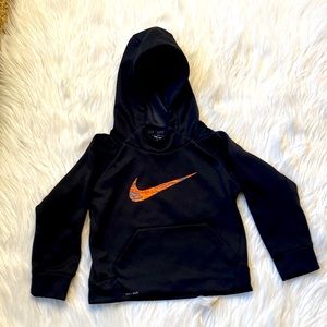 Nike Dri Fit Pull Over Hoodie, Size 3T